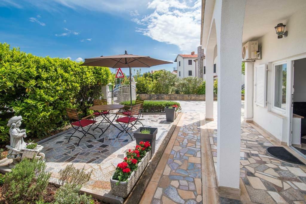 Beljan Apartments Krk Town Exterior foto